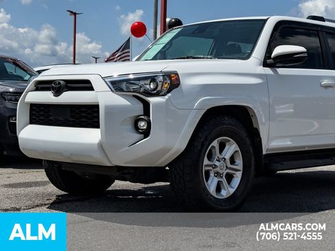 Used 2023 Toyota 4Runner SR5 Premium w/ Moonroof Package RWD image 32