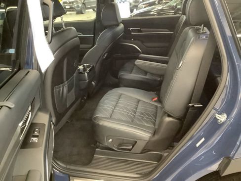 Certified 2025 Kia Telluride SX Prestige X-Line AWD/4WD image 20