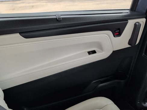 Used 2025 Honda Odyssey EX-L image 30