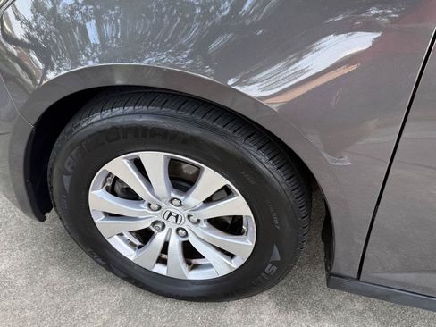Used 2016 Honda Odyssey SE image 26