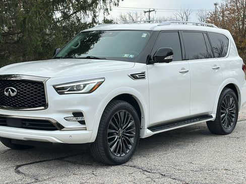 Used 2023 INFINITI QX80 Premium Select w/ Cargo Package image 2