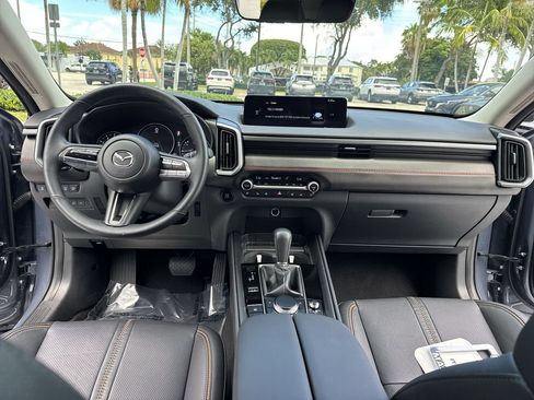 Used 2025 MAZDA CX-50 Meridian Edition AWD/4WD image 36