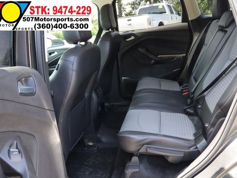 Used 2019 Ford Escape SE AWD/4WD image 14