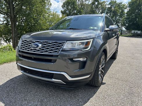 Used 2018 Ford Explorer Platinum AWD/4WD image 1