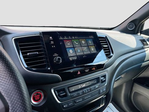 Used 2023 Honda Passport TrailSport image 13