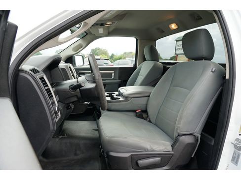 Used 2017 RAM 1500 Tradesman w/ Power & Remote Entry Group image 12