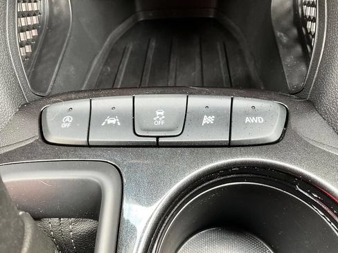 Used 2024 Chevrolet TrailBlazer LS w/ LS Convenience Package AWD/4WD image 40