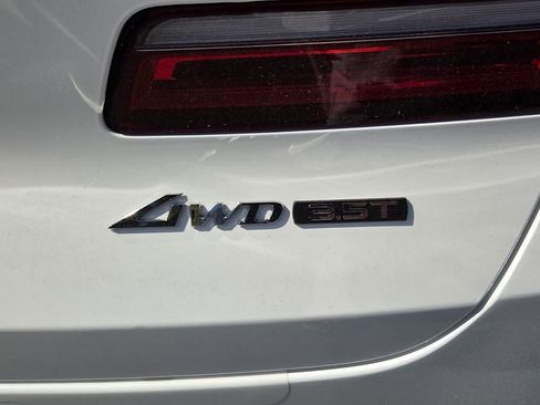 New 2026 Genesis GV80 3.5T Prestige AWD/4WD image 10