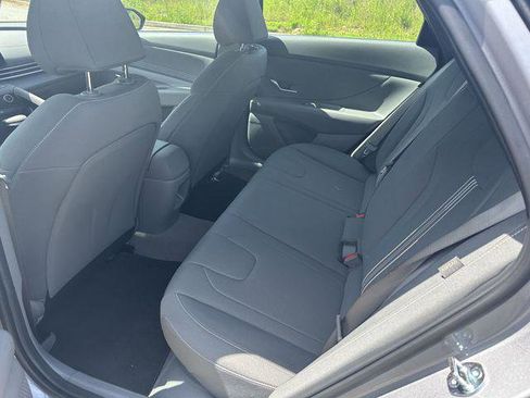 New 2025 Hyundai Elantra SEL image 20