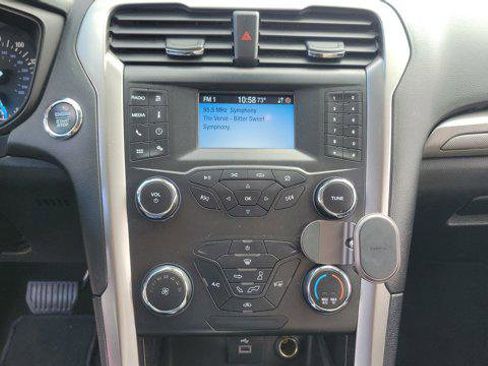Used 2020 Ford Fusion S image 25