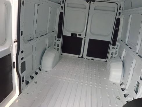New 2026 RAM ProMaster 2500 w/ Convenience Group image 22