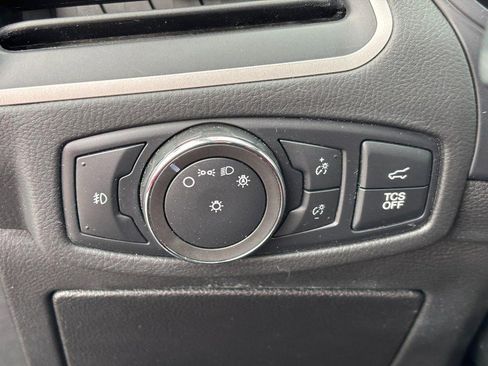 Used 2022 Ford Edge SEL w/ Sport Appearance Package image 18