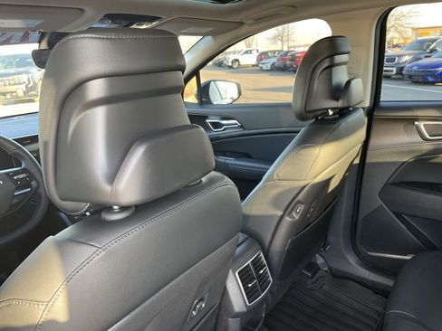 Used 2026 Kia Sportage EX image 26