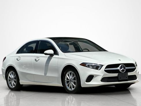 Used 2021 Mercedes-Benz A 220 image 7
