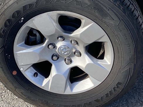 Used 2023 RAM 1500 Big Horn image 23