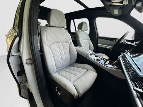 New 2026 BMW X5 sDrive40i w/ Premium Package RWD image 23
