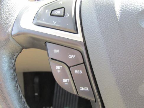 Certified 2020 Ford Fusion SEL FWD image 18