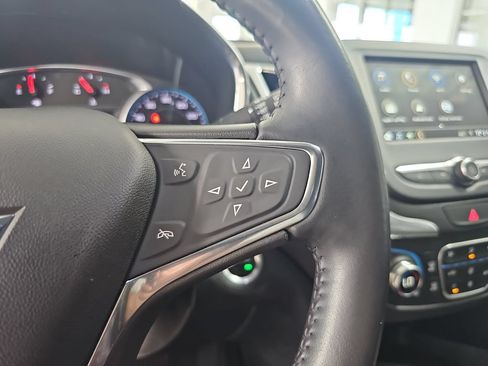 Used 2019 Chevrolet Equinox LT FWD image 23