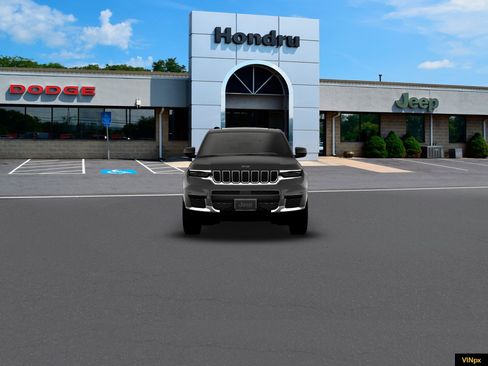New 2026 Jeep Grand Cherokee L 4WD image 11