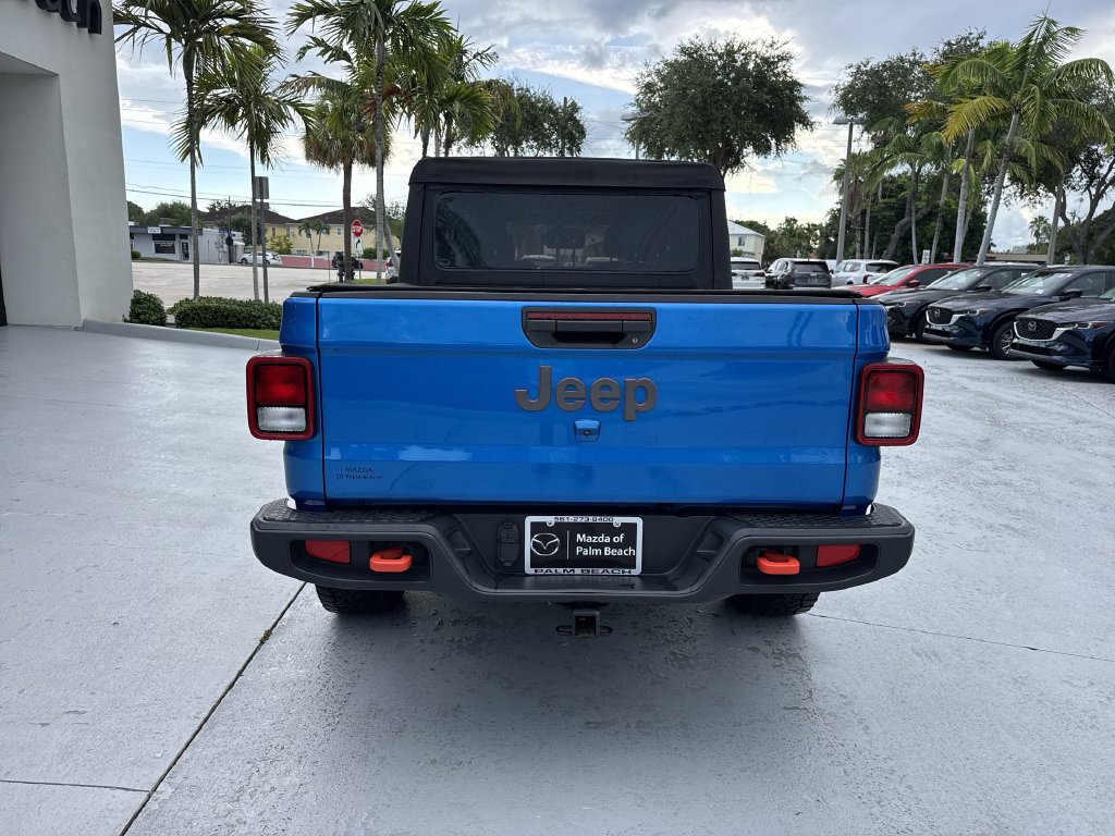 Used 2023 Jeep Gladiator Mojave AWD/4WD image 2
