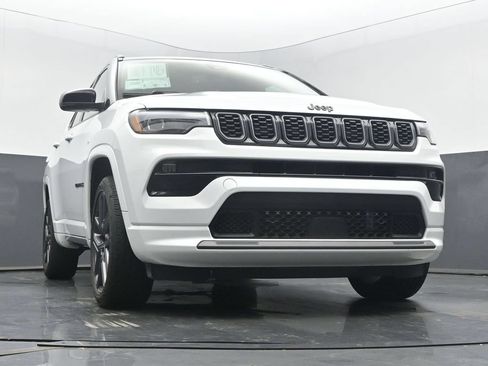 Used 2025 Jeep Compass Limited w/ High Altitude Package AWD/4WD image 56
