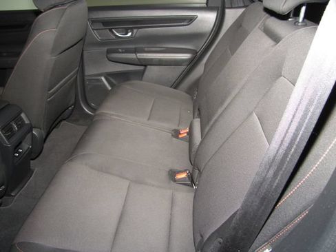 Used 2025 Honda CR-V Sport image 12