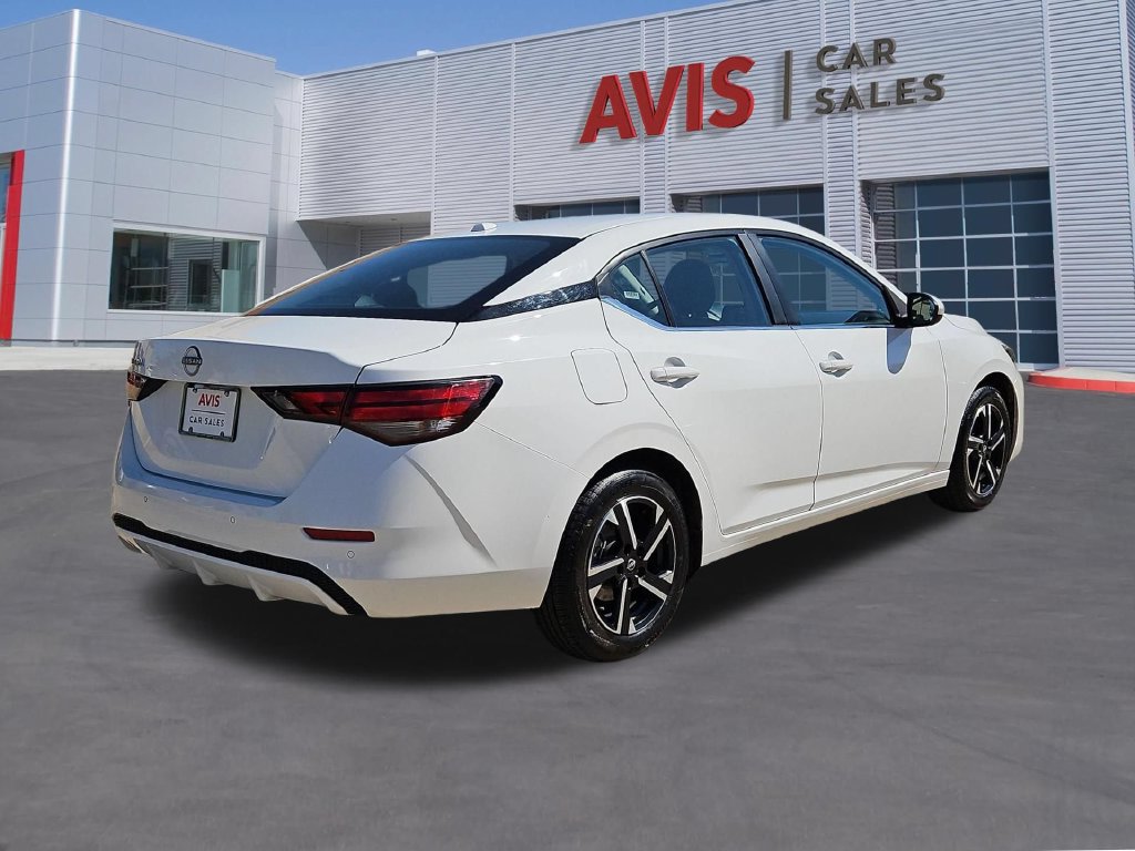 Used 2025 Nissan Sentra SV FWD image 6