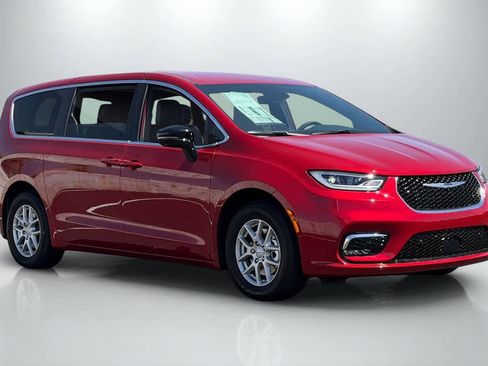 New 2026 Chrysler Pacifica Select FWD image 8