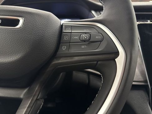 New 2025 Jeep Grand Cherokee L Limited w/ Trailer Tow Package image 14