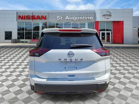 New 2026 Nissan Rogue SV FWD image 3