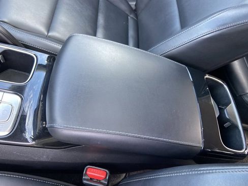 Used 2025 Kia Telluride S image 44