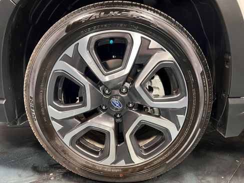 Used 2024 Subaru Ascent Touring w/ Popular Package #2 image 27