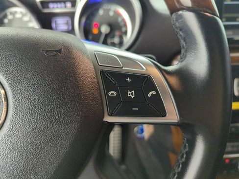 Used 2013 Mercedes-Benz G 550 image 22