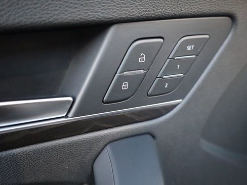 Used 2018 Audi Q5 2.0T Premium Plus w/ Premium Plus Package image 35