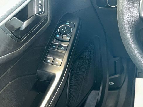 Certified 2025 Ford Escape Active AWD/4WD image 33