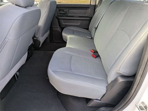 Used 2018 RAM 2500 Tradesman w/ Popular Equipment Group image 27