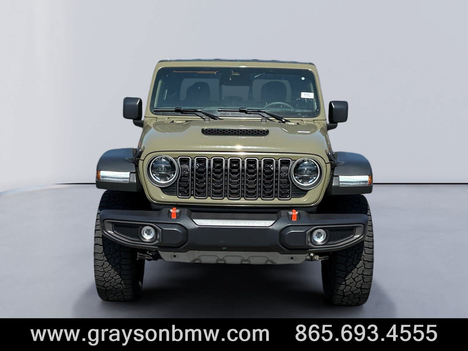 Used 2026 Jeep Gladiator Mojave AWD/4WD image 8