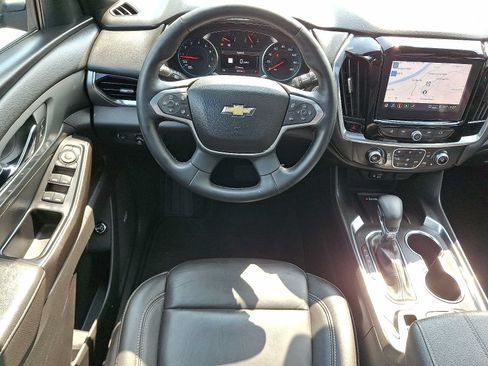Used 2023 Chevrolet Traverse LT w/ LT Premium Package AWD/4WD image 11