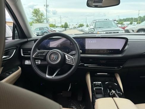 Used 2024 Buick Envision Preferred AWD/4WD image 2