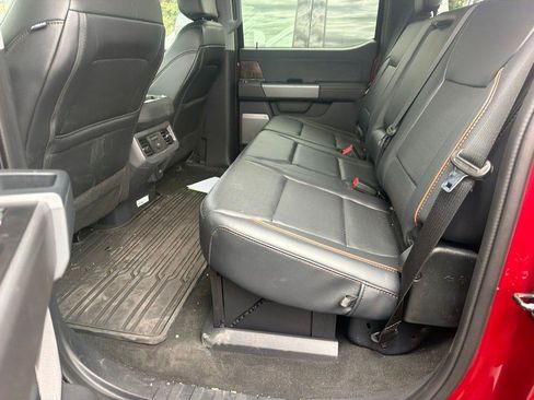Used 2026 Ford F250 Lariat AWD/4WD image 4