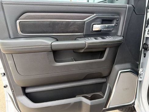 New 2026 RAM 3500 Laramie AWD/4WD image 14