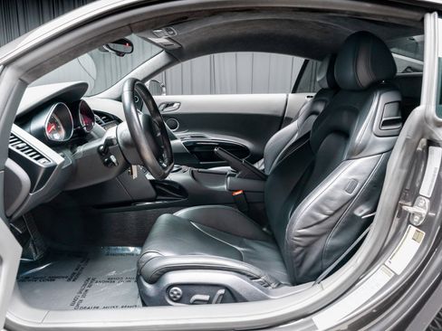 Used 2011 Audi R8 V8 image 45