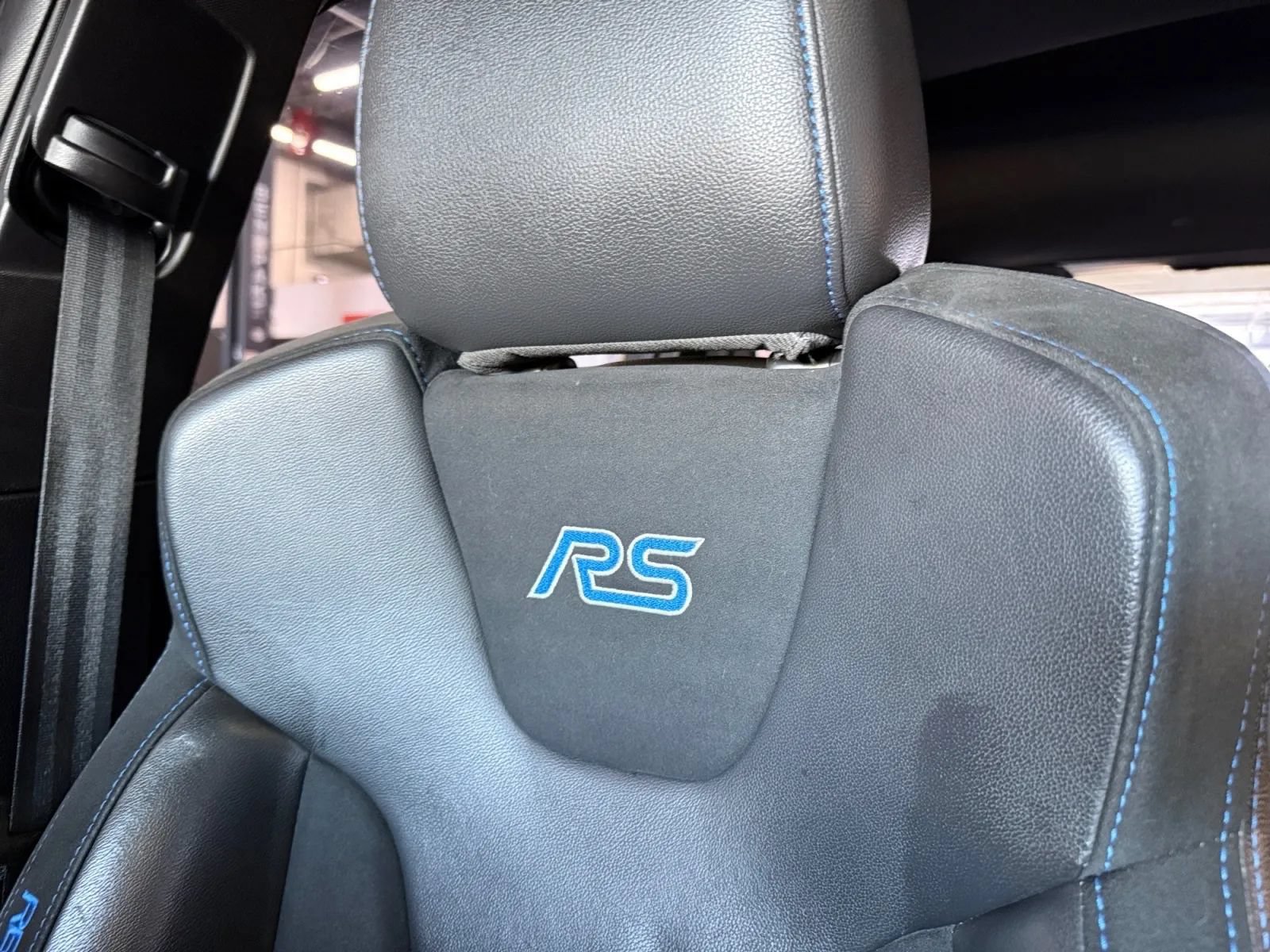 Used 2017 Ford Focus RS AWD/4WD image 18
