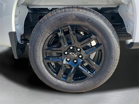 New 2026 Chevrolet Silverado 1500 Custom image 11