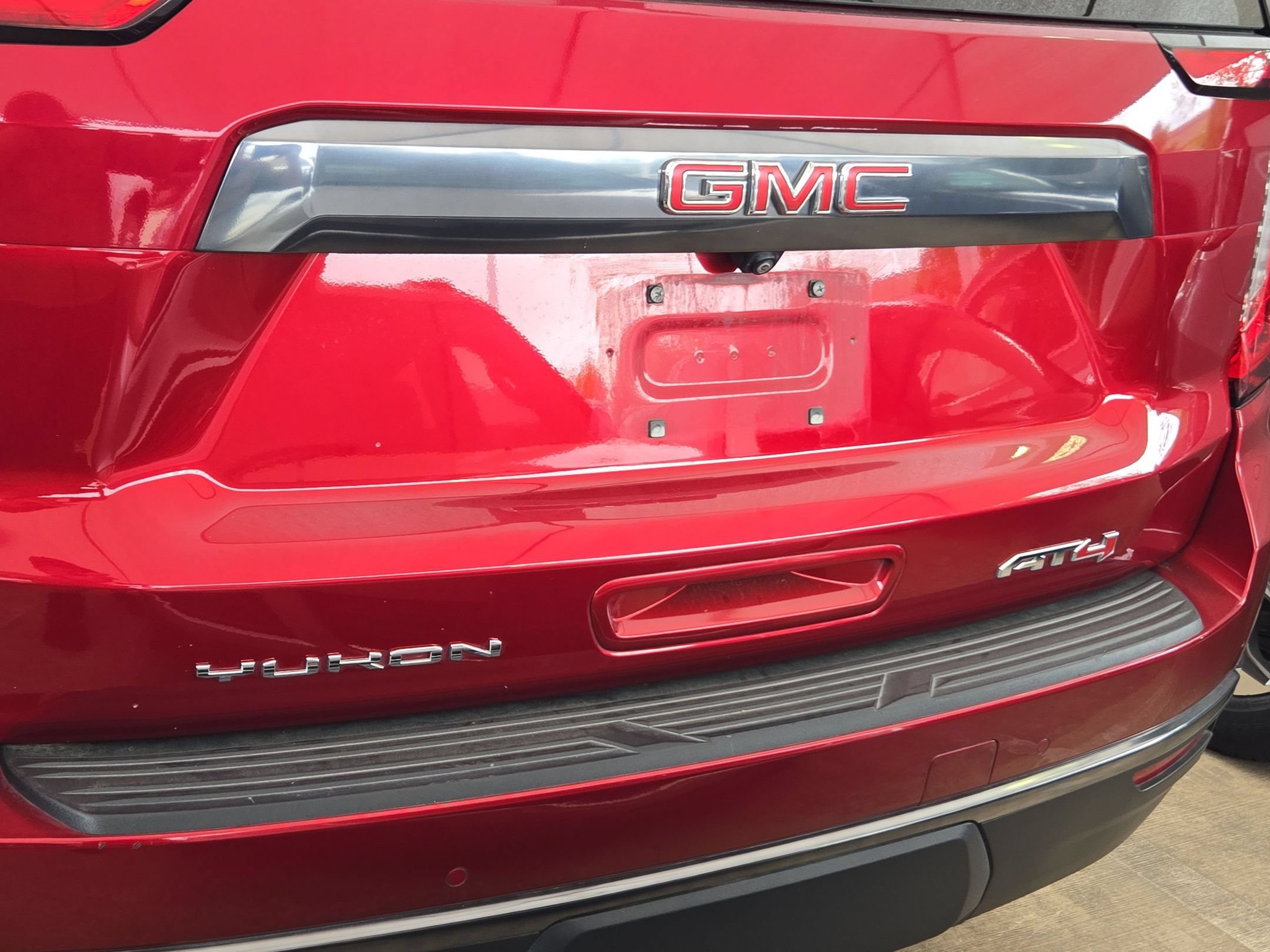 Certified 2023 GMC Yukon AT4 AWD/4WD image 7