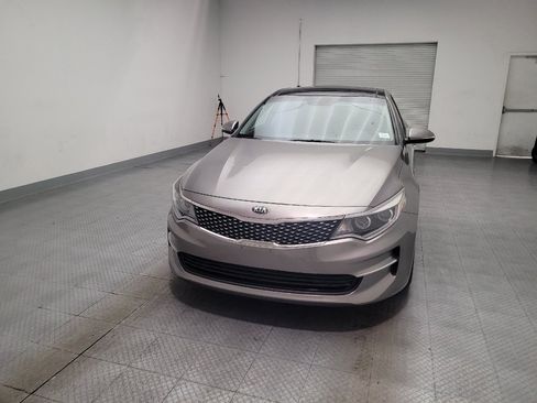 Used 2016 Kia Optima EX w/ Premium Package FWD image 15
