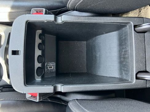 Used 2022 Jeep Cherokee Limited image 31