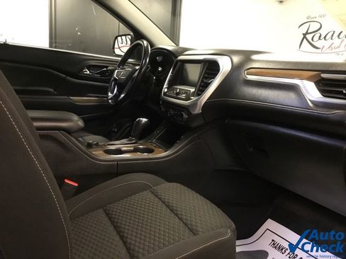 Used 2018 GMC Acadia SLE w/ LPO, Floor Liner Package image 36