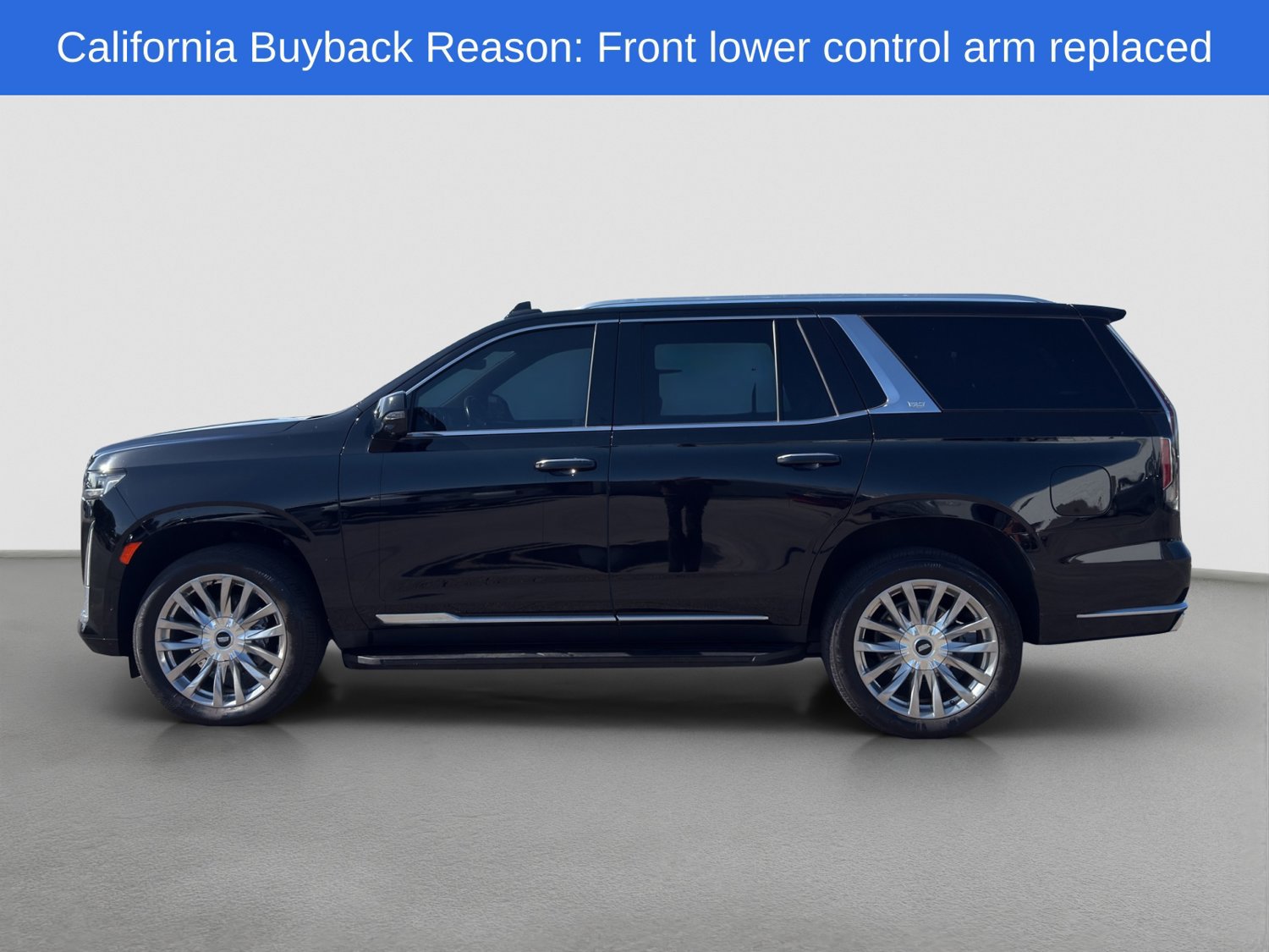 Used 2023 Cadillac Escalade Premium Luxury AWD/4WD image 3