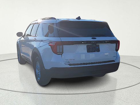 New 2026 Ford Explorer Active image 6